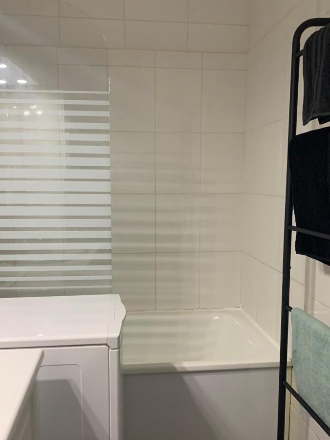 Joli Appartement En Plein Centre Libourne Zewnętrze zdjęcie